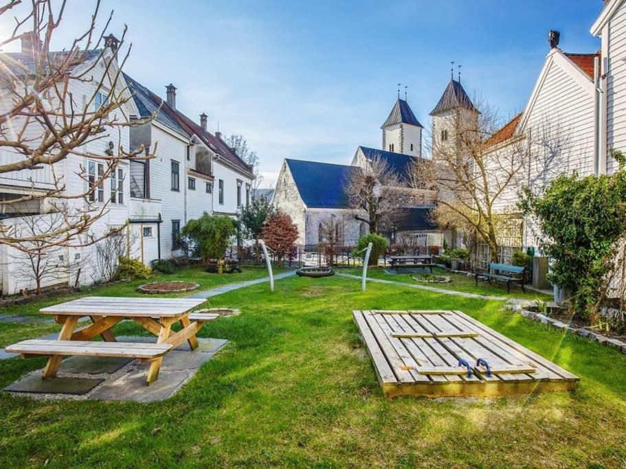 Central City Apt On One Of Bergen'S Finest Streets 외부 사진