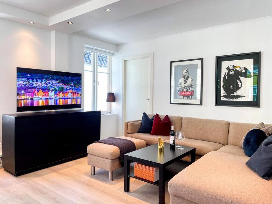 Central City Apt On One Of Bergen'S Finest Streets 외부 사진
